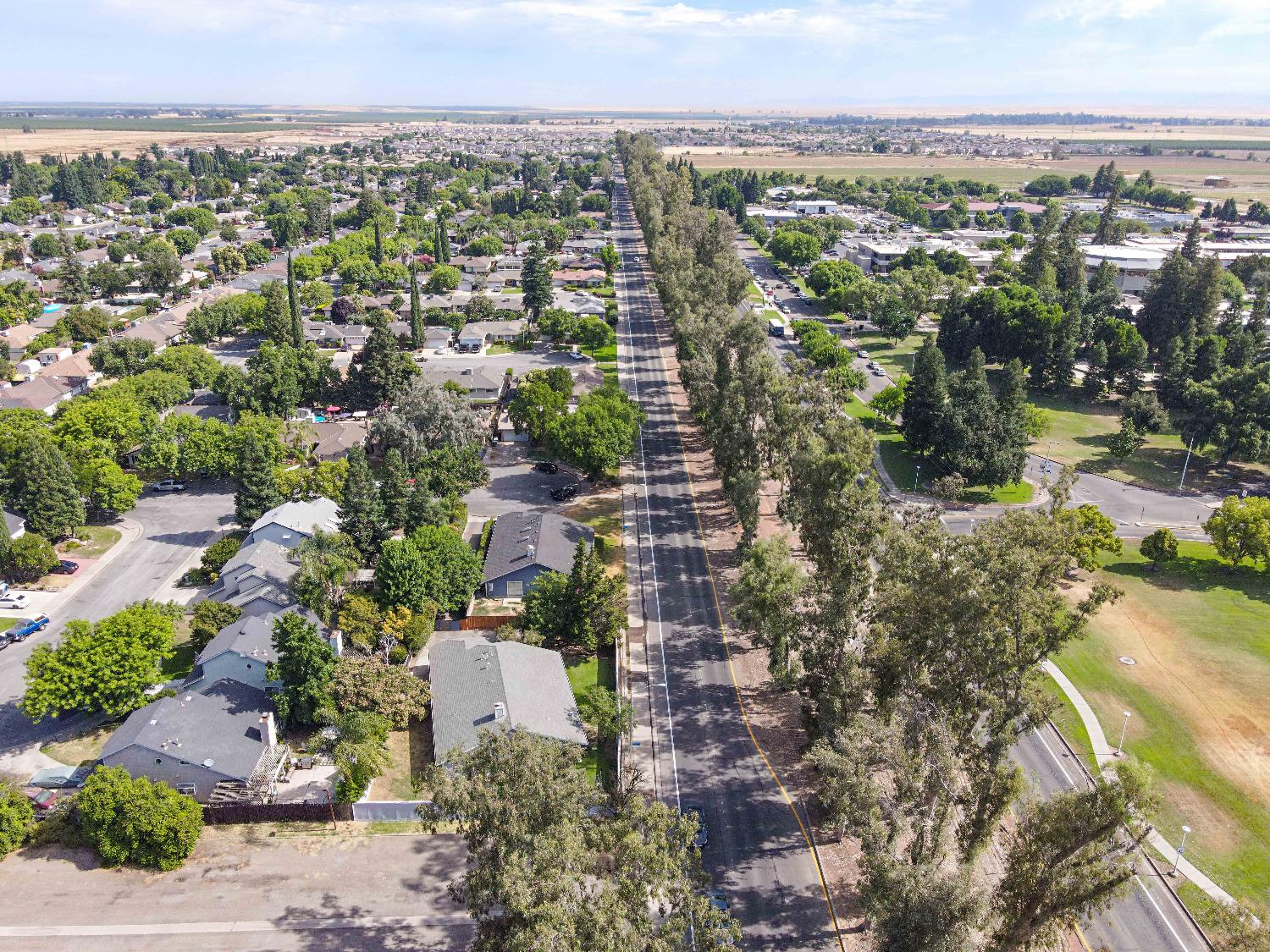 Detail Gallery Image 74 of 85 For 604 Rensselaer Ct, Merced,  CA 95340 - 3 Beds | 2 Baths