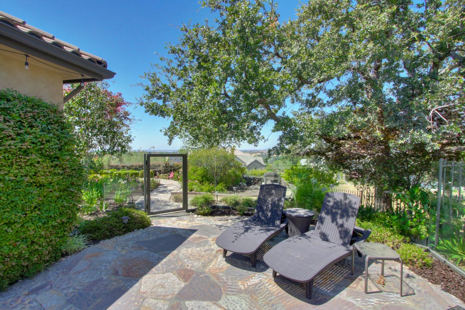 Detail Gallery Image 29 of 50 For 207 Corte Sendero, Lincoln,  CA 95648 - 4 Beds | 3/1 Baths