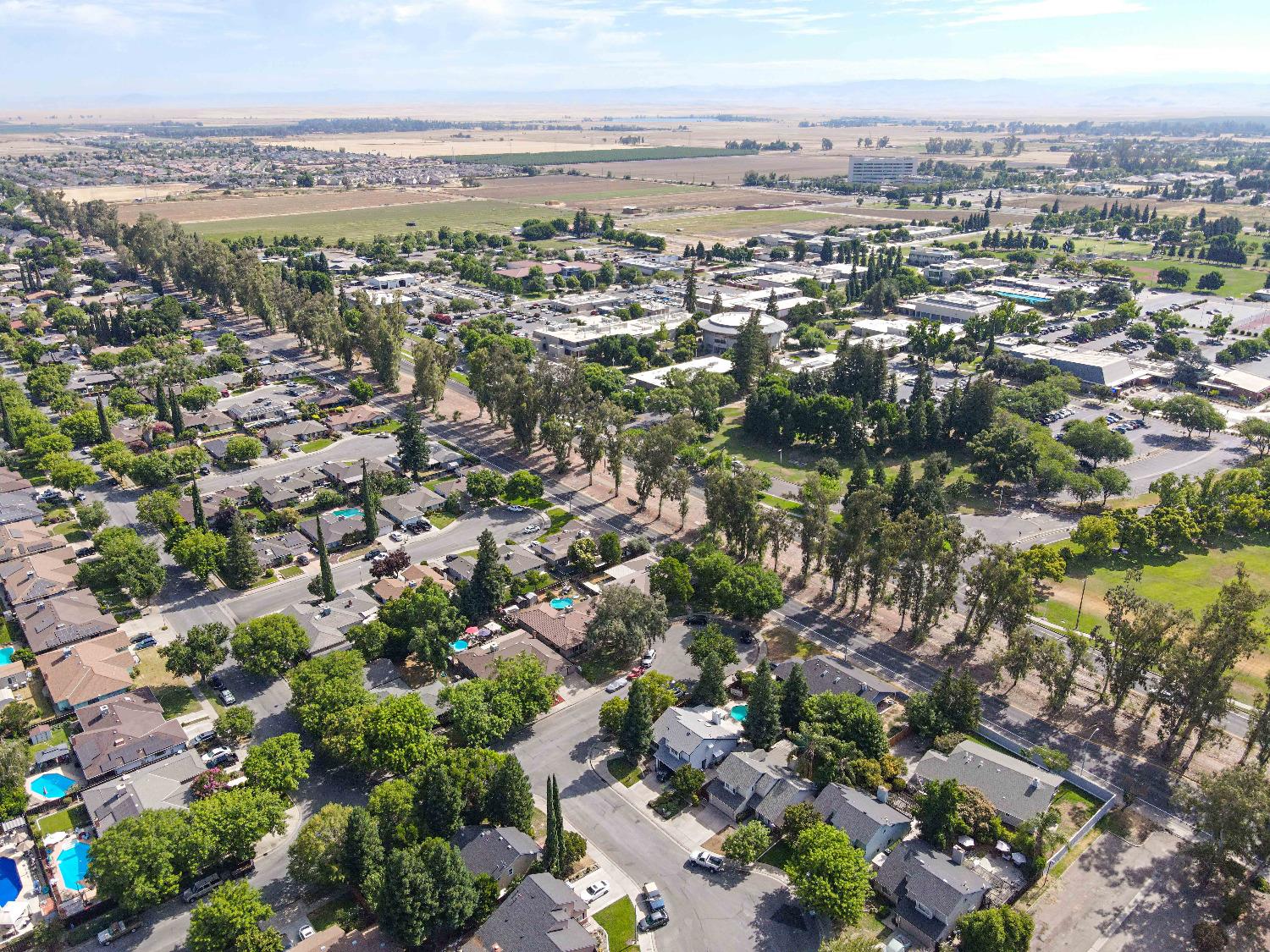 Detail Gallery Image 78 of 85 For 604 Rensselaer Ct, Merced,  CA 95340 - 3 Beds | 2 Baths