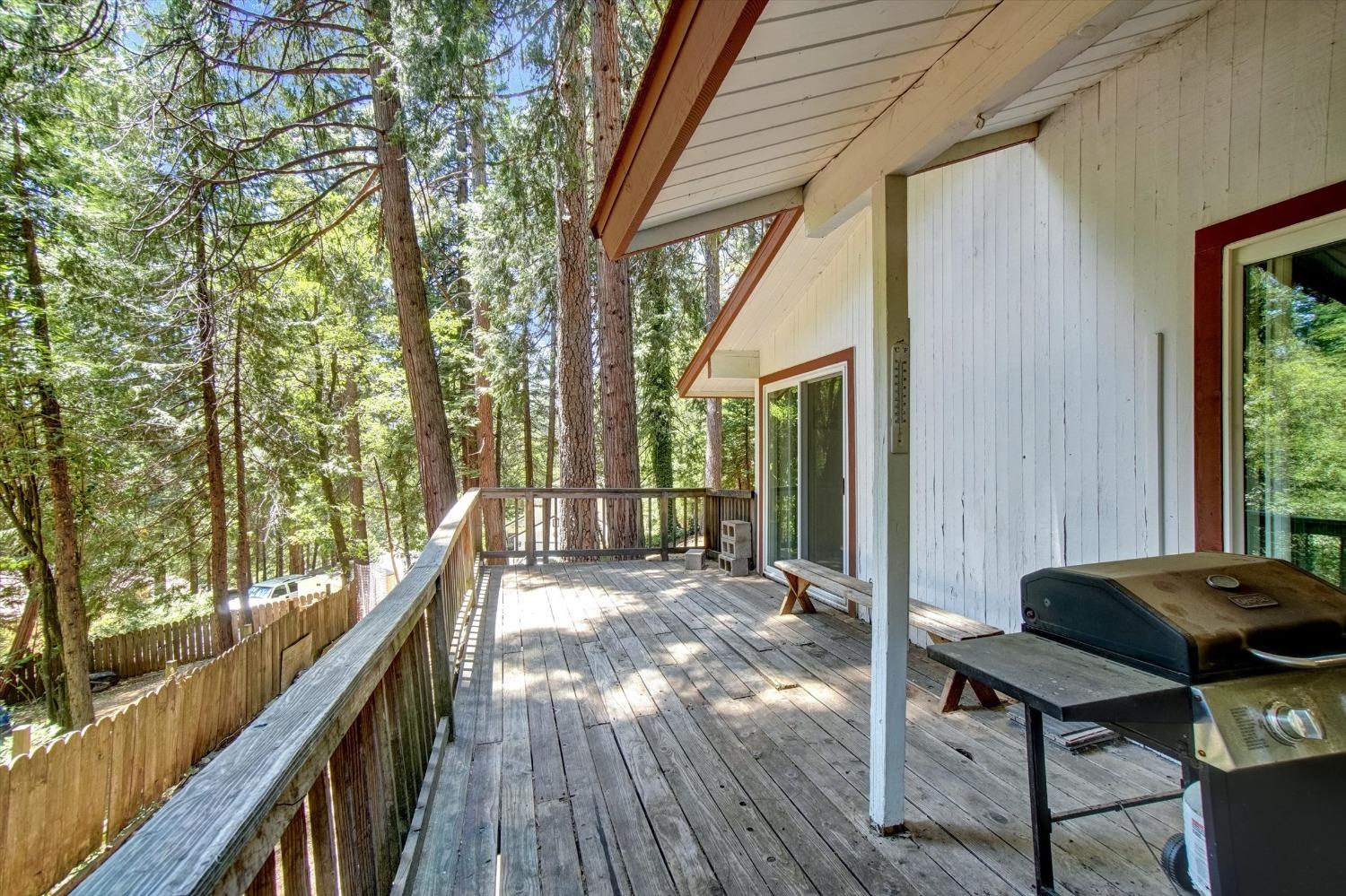 Detail Gallery Image 24 of 24 For 2850 Laurel Dr, Pollock Pines,  CA 95726 - 3 Beds | 2 Baths