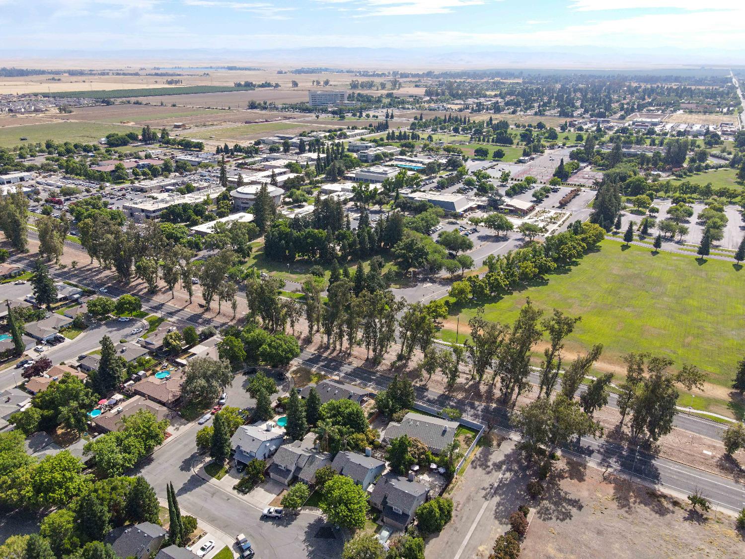 Detail Gallery Image 79 of 85 For 604 Rensselaer Ct, Merced,  CA 95340 - 3 Beds | 2 Baths