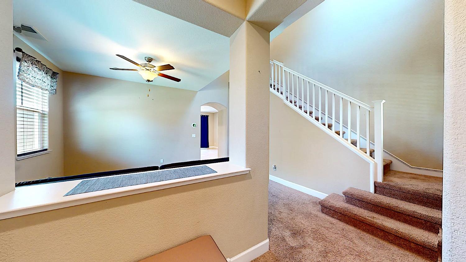 Detail Gallery Image 3 of 53 For 1505 Mayweed Dr, Los Banos,  CA 93635 - 4 Beds | 2/1 Baths