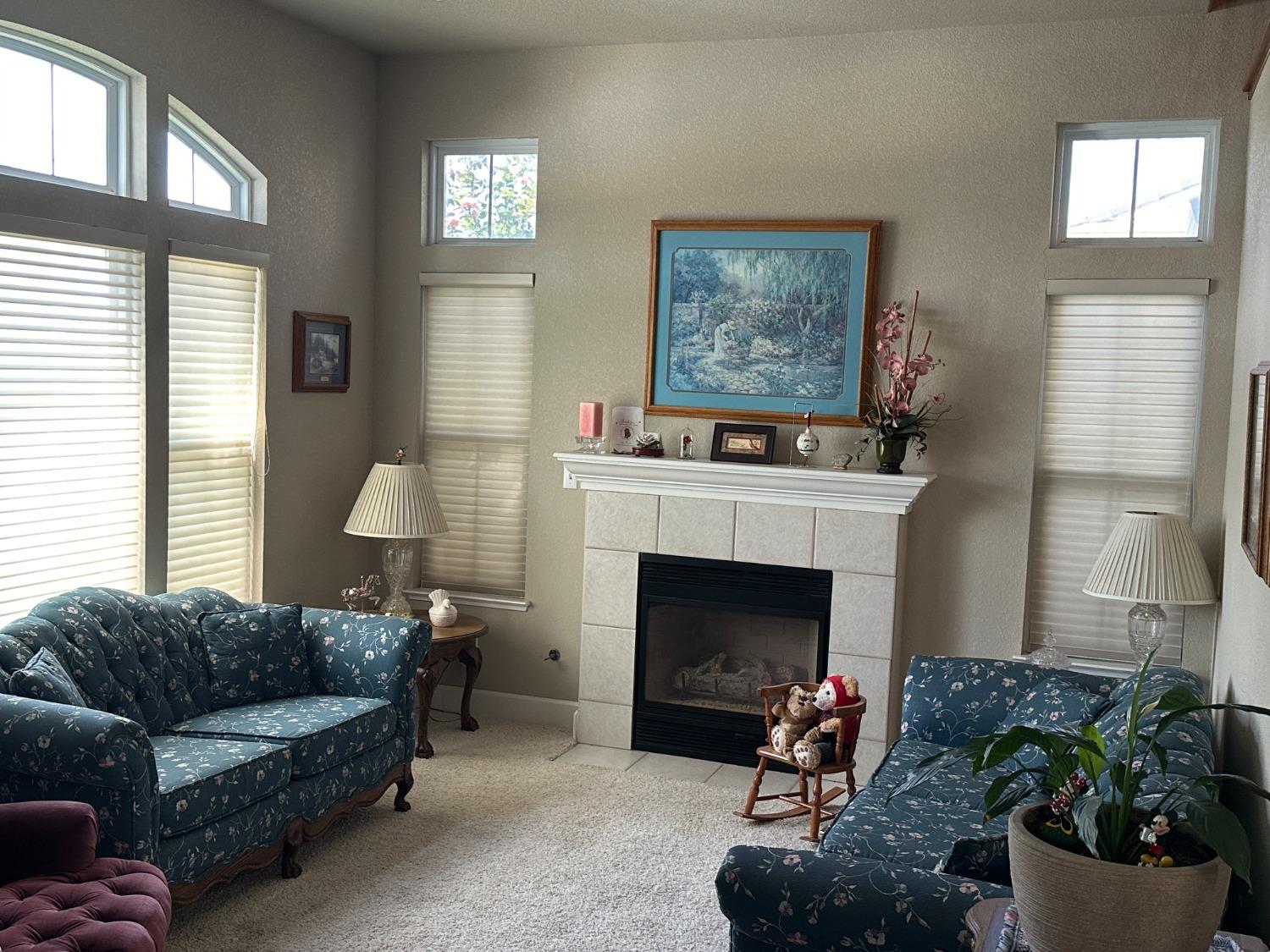 Detail Gallery Image 11 of 34 For 3205 New London Ln, Modesto,  CA 95355 - 4 Beds | 2/1 Baths