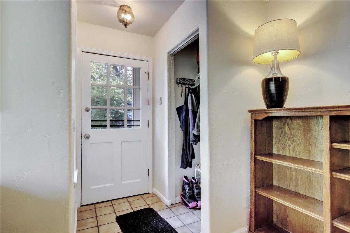 Detail Gallery Image 8 of 68 For 15461 Shannon Way, Nevada City,  CA 95959 - 3 Beds | 2 Baths