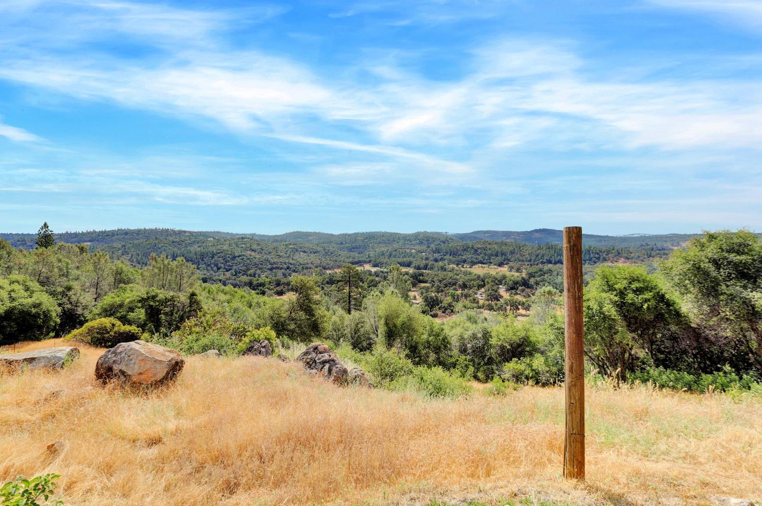 Detail Gallery Image 79 of 96 For 10757 Oak Hill Dr, Rough And Ready,  CA 95975 - 3 Beds | 2/1 Baths