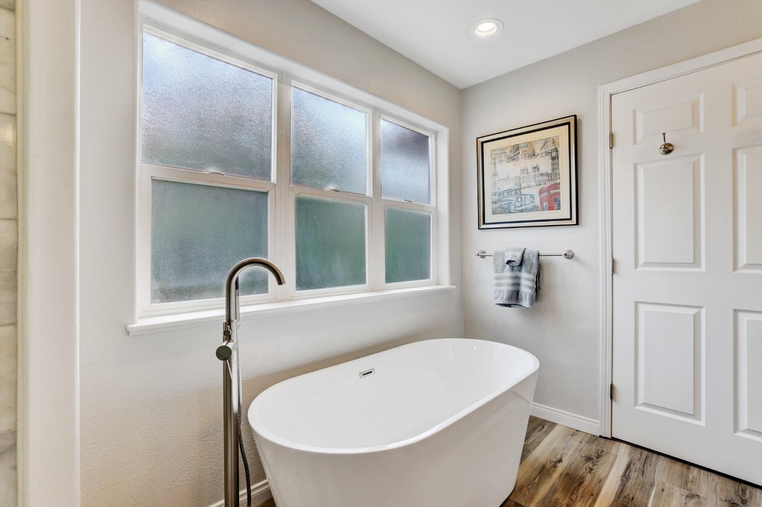 Detail Gallery Image 33 of 96 For 10757 Oak Hill Dr, Rough And Ready,  CA 95975 - 3 Beds | 2/1 Baths