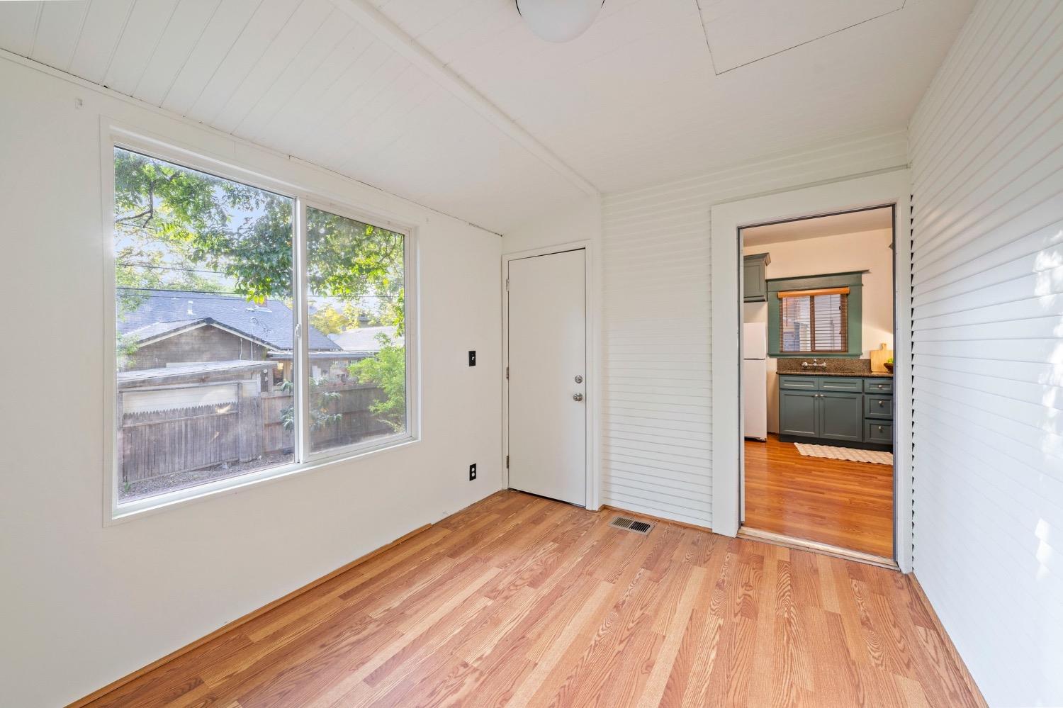 Santa Barbara Court, Sacramento, CA, 95816-5348