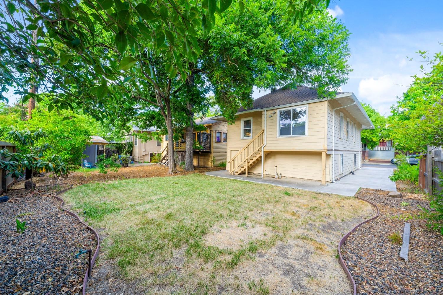 Santa Barbara Court, Sacramento, CA, 95816-5348