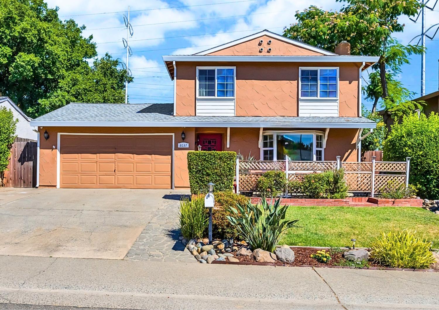 Detail Gallery Image 1 of 1 For 8037 Linden Lime Ct, Citrus Heights,  CA 95610 - 3 Beds | 2/1 Baths