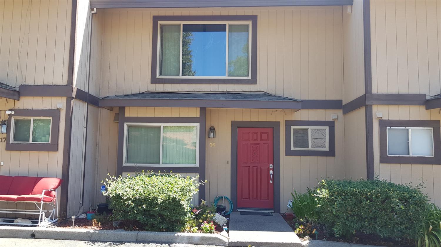 Detail Gallery Image 1 of 36 For 4701 College Oak Dr #16,  Sacramento,  CA 95841 - 2 Beds | 2/1 Baths