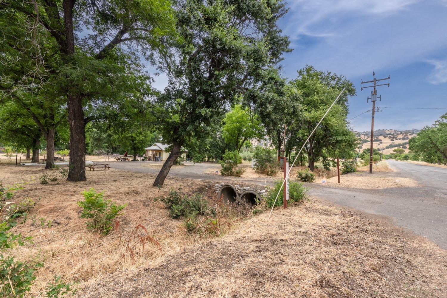 Detail Gallery Image 11 of 25 For 17022 County Road 57, Guinda,  CA 95637 - 0 Beds | 1 Baths