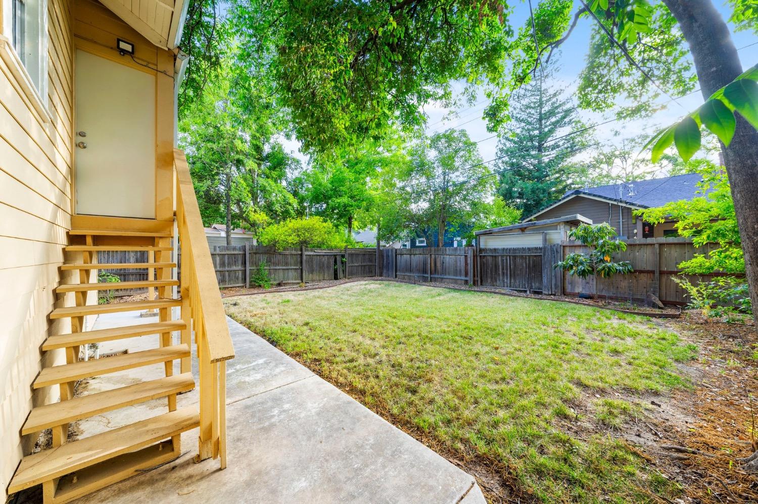 Santa Barbara Court, Sacramento, CA, 95816-5348