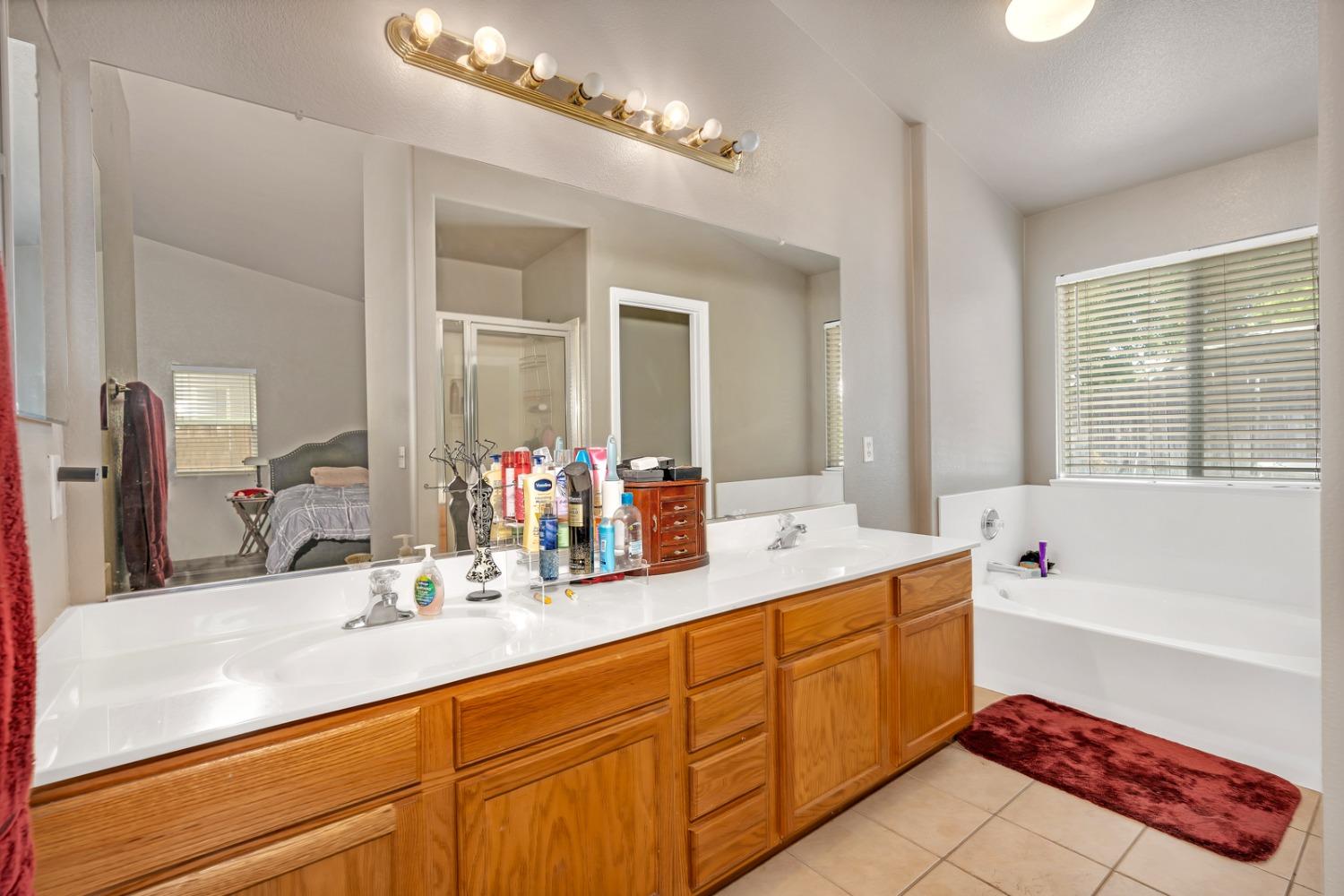 Silveira Court, Atwater, California image 20