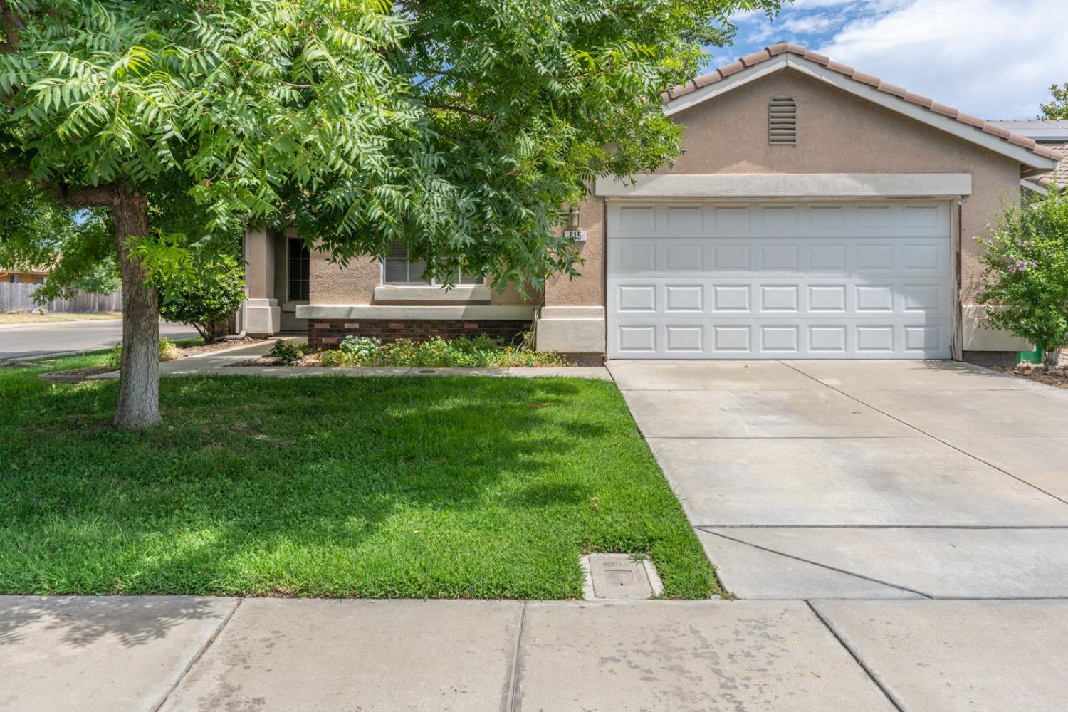 Silveira Court, Atwater, California image 2