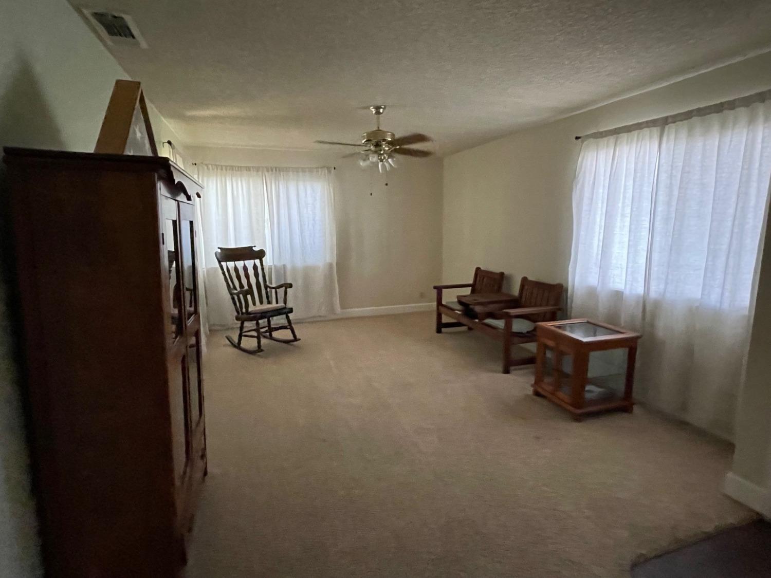 Photo #6: 224069966 Listing 