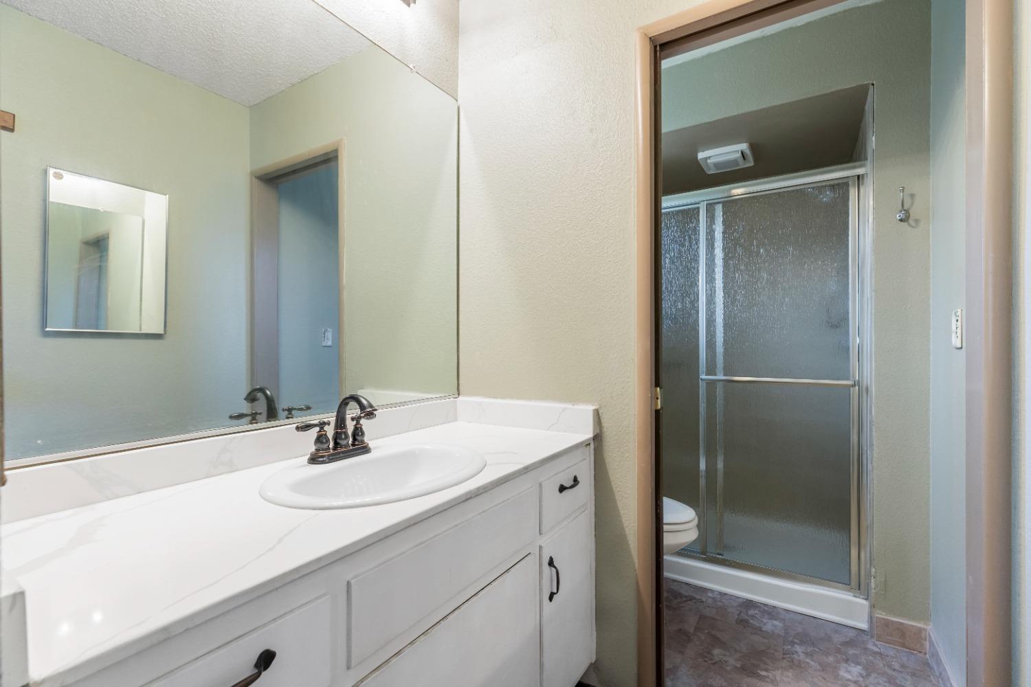 Detail Gallery Image 14 of 26 For 4140 Goldust Dr, Modesto,  CA 95355 - 3 Beds | 2 Baths