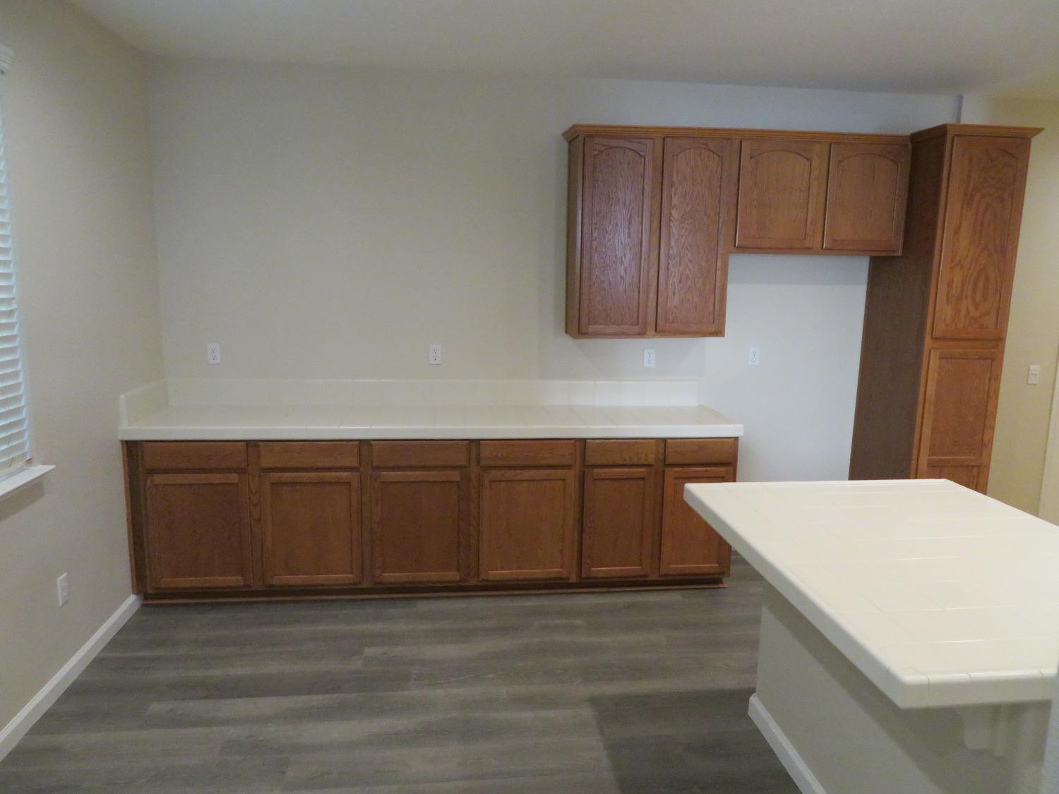 Photo #7: 224070803 Listing 