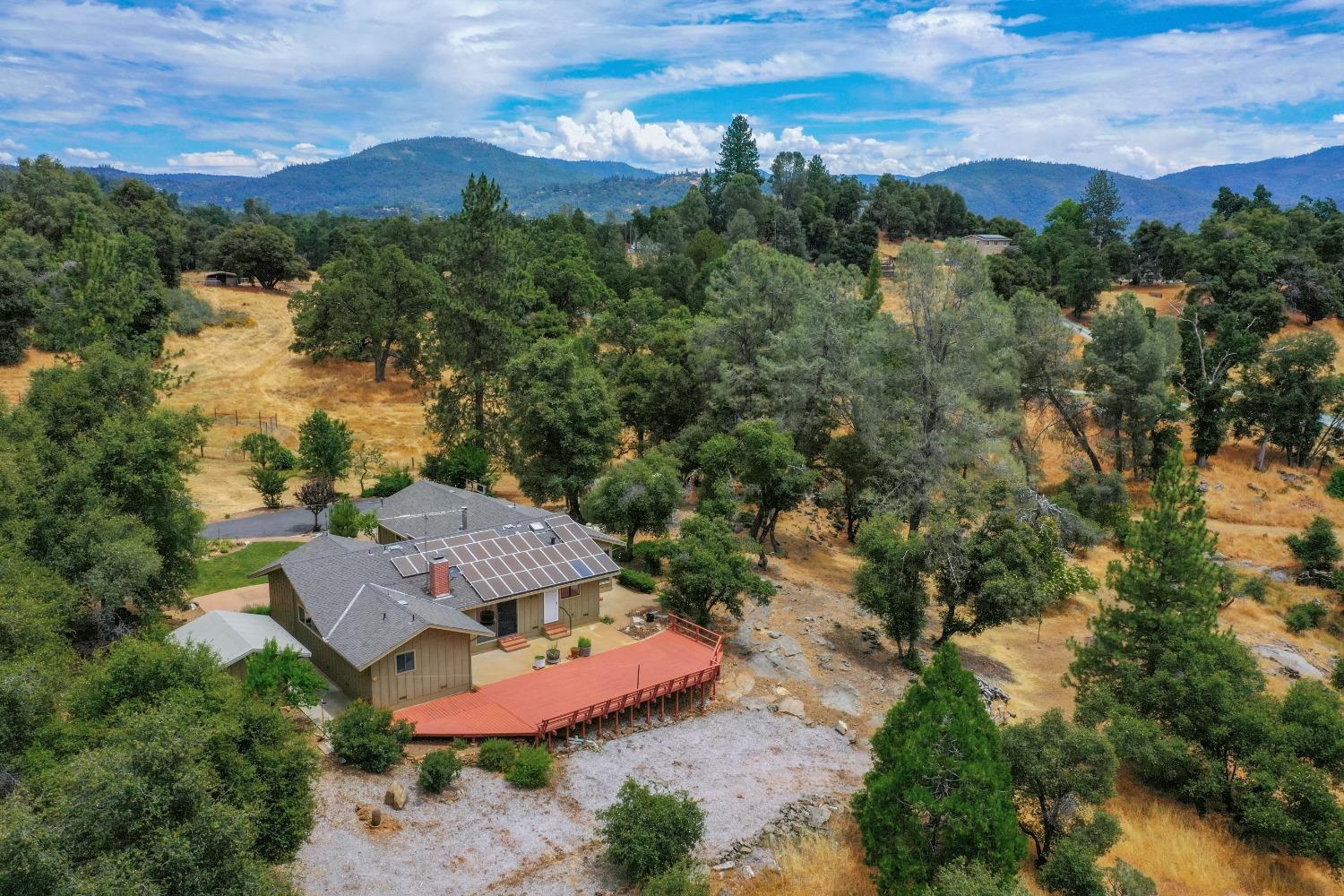 Cherokee Road, Tuolumne, California image 6