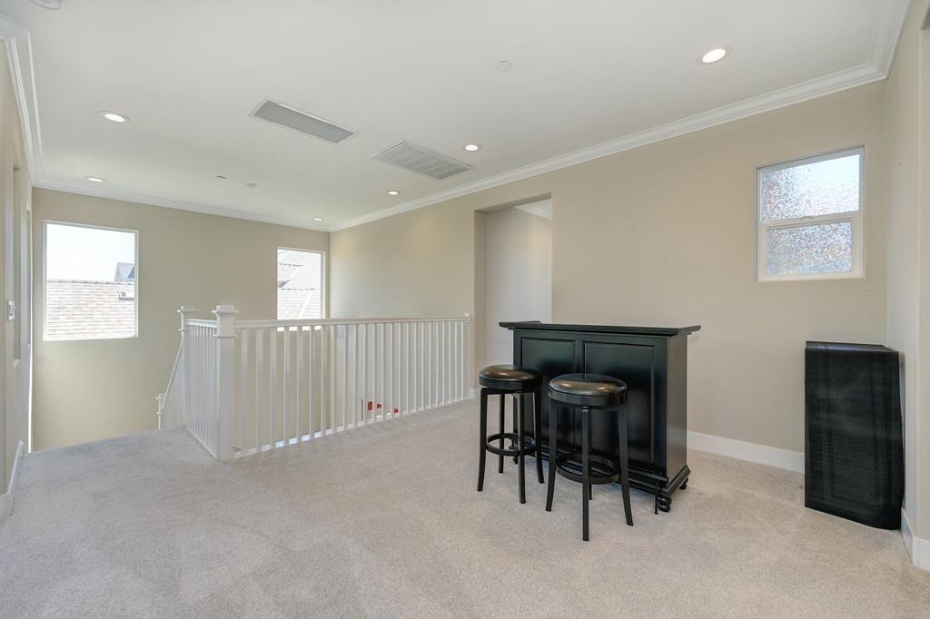 Forney Way, Sacramento, CA, 95816-6555