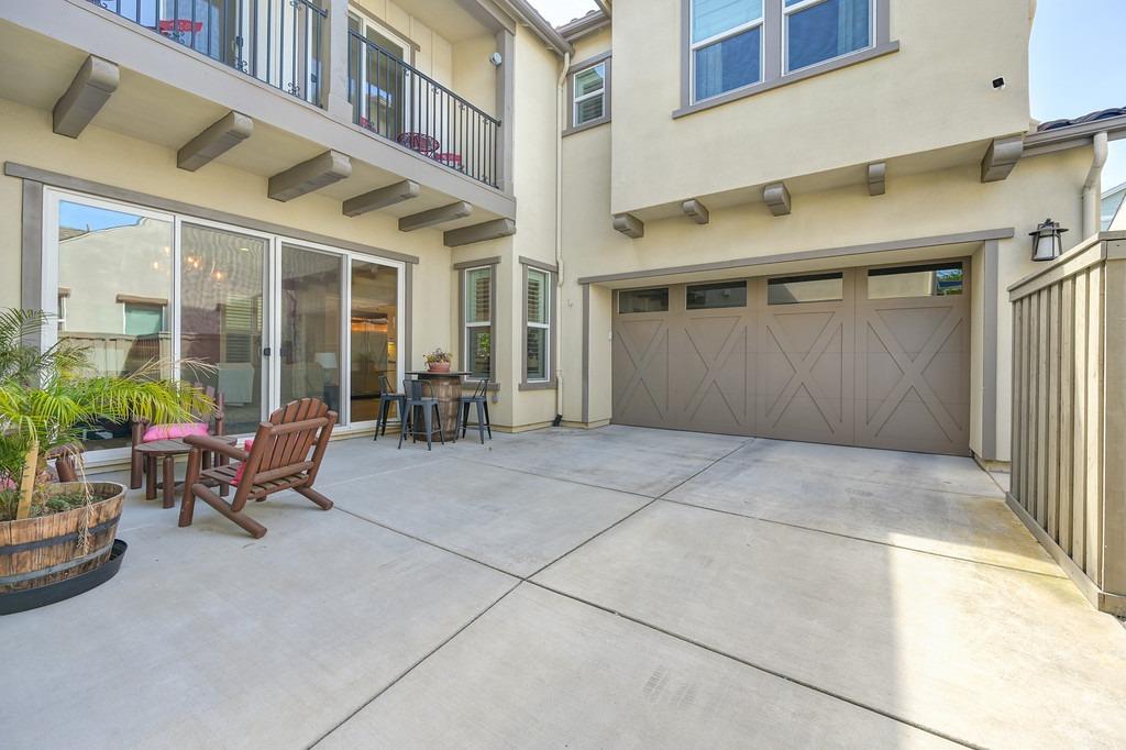Forney Way, Sacramento, CA, 95816-6555