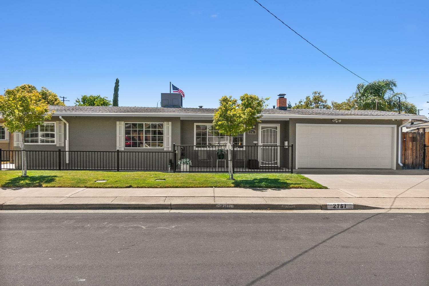 Detail Gallery Image 1 of 1 For 2761 Eastgate Ave, Concord,  CA 94520 - 4 Beds | 2 Baths