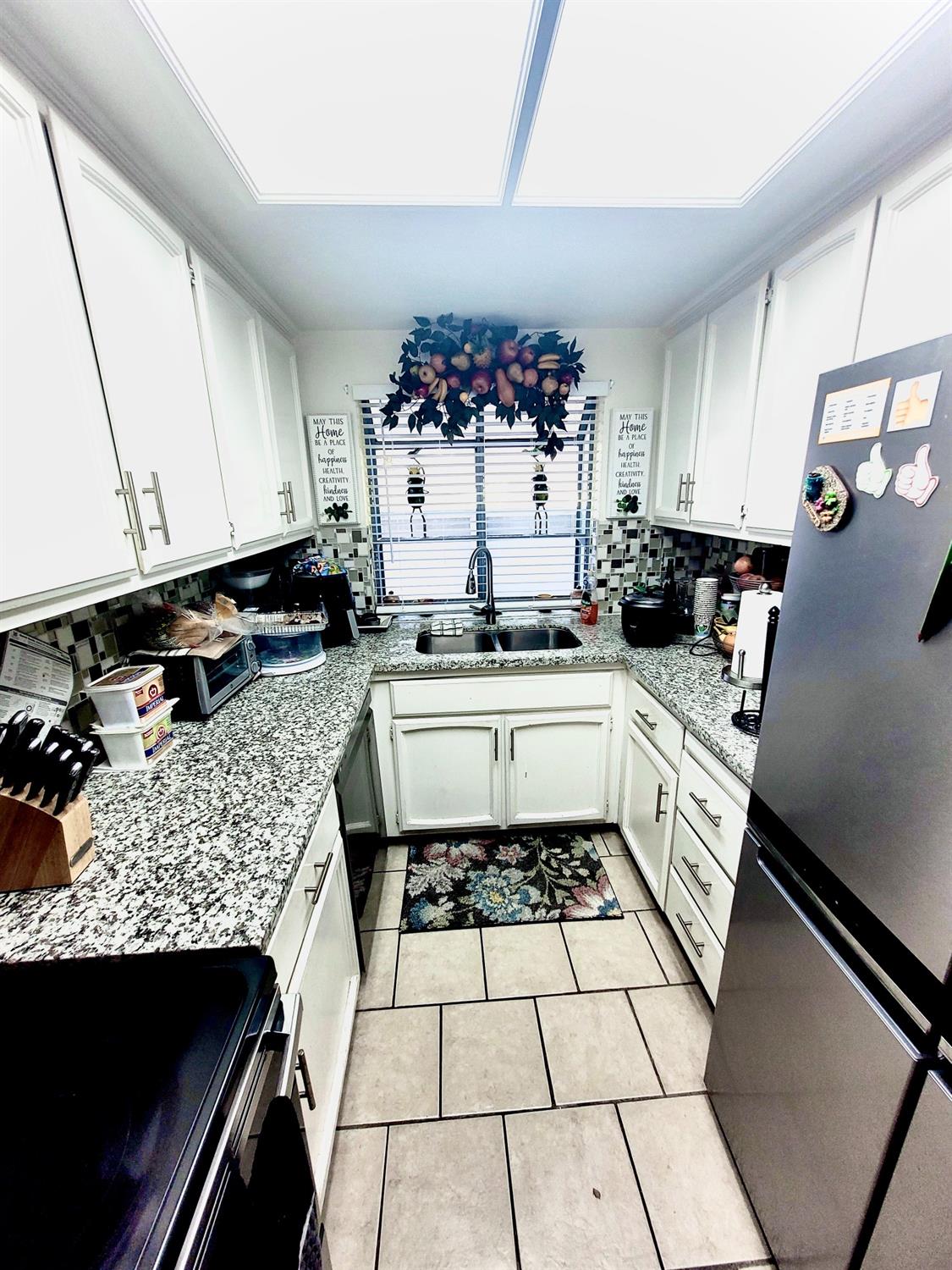 Detail Gallery Image 11 of 29 For 6340 Slippery Creek Ln, Citrus Heights,  CA 95621 - 3 Beds | 2/1 Baths