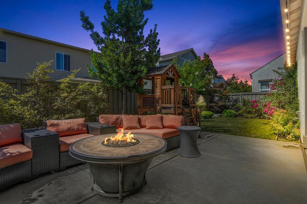 Forney Way, Sacramento, CA, 95816-6555