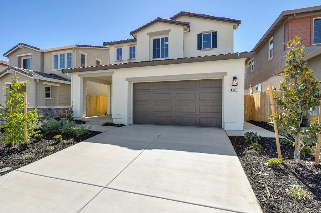 Detail Gallery Image 1 of 1 For 4320 Lace Fern Street, Rancho Cordova,  CA 95742 - 3 Beds | 2/1 Baths