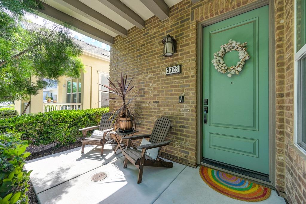 Forney Way, Sacramento, CA, 95816-6555
