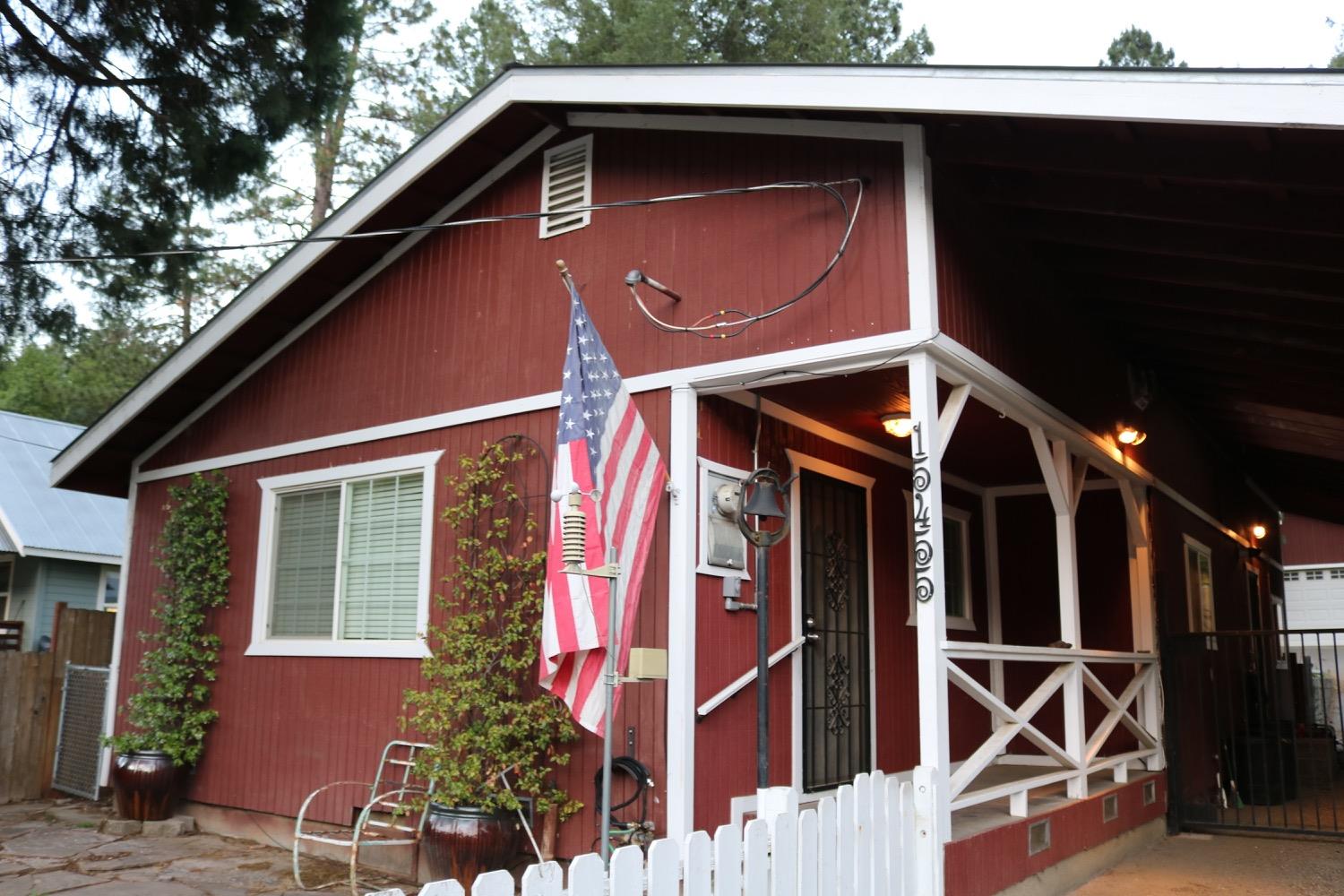 Detail Gallery Image 1 of 30 For 15455 Washington Rd, Nevada City,  CA 95959 - 2 Beds | 1 Baths