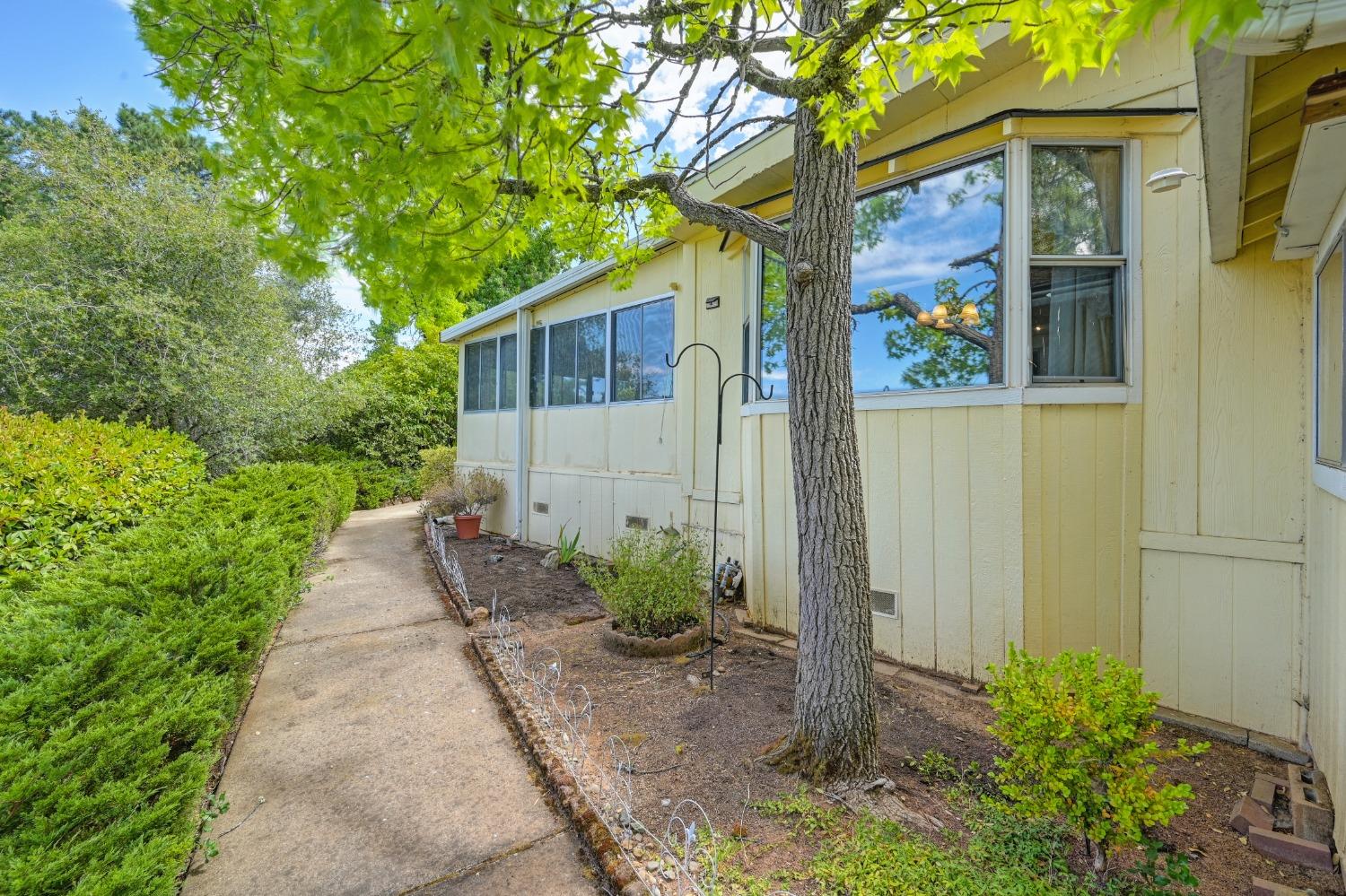 Detail Gallery Image 1 of 1 For 4700 Old French Town Rd 102, Shingle Springs,  CA 95682 - 2 Beds | 2 Baths