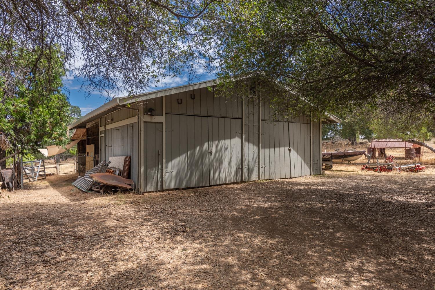 Detail Gallery Image 6 of 82 For 4241 Monk Rd, Placerville,  CA 95667 - 3 Beds | 3 Baths