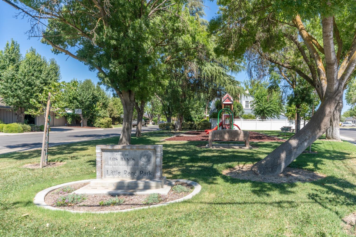 Detail Gallery Image 43 of 43 For 615 Page Ave, Los Banos,  CA 93635 - 3 Beds | 3 Baths