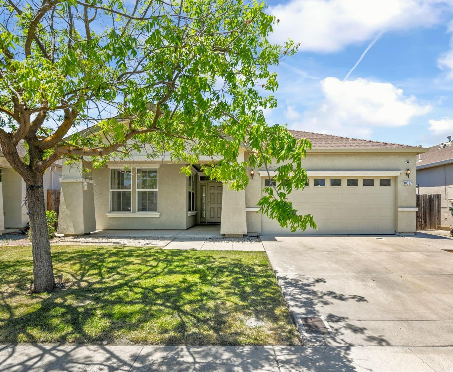 Detail Gallery Image 1 of 1 For 10337 Pebble Run Ln, Stockton,  CA 95209 - 3 Beds | 2 Baths