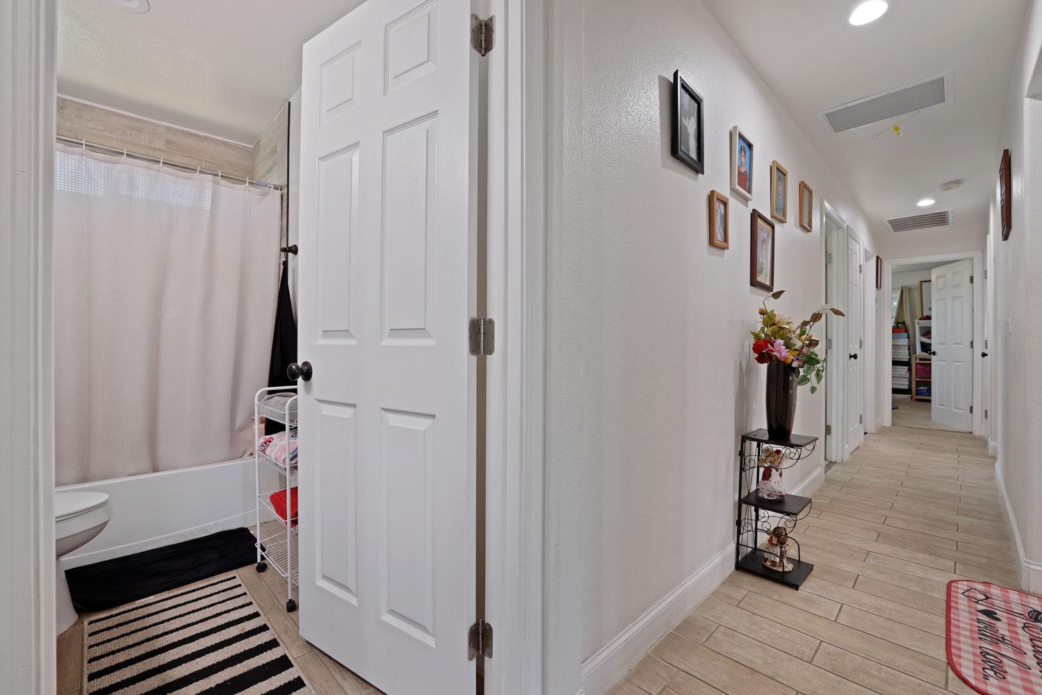 Detail Gallery Image 27 of 48 For 122 Santa Fe Ave, Empire,  CA 95319 - 3 Beds | 2 Baths