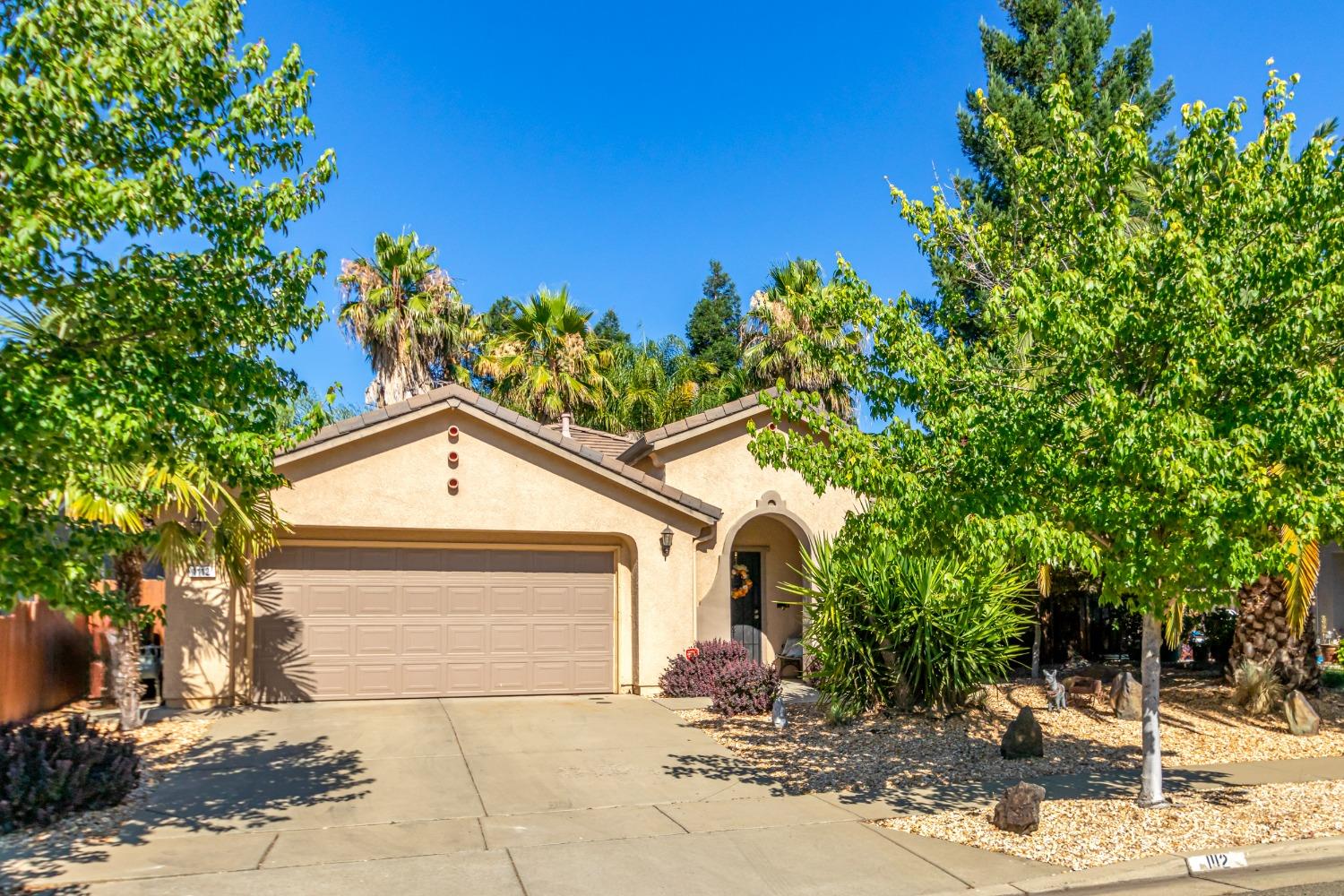 Detail Gallery Image 1 of 1 For 1112 Wallace Way, Yuba City,  CA 95993 - 3 Beds | 2 Baths