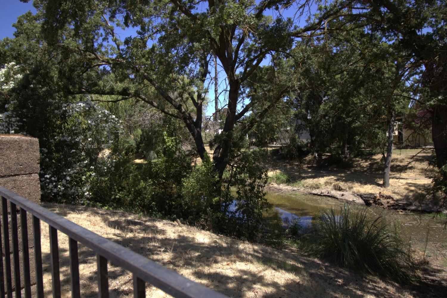 Detail Gallery Image 30 of 32 For 128 Security Ln 128, Sacramento,  CA 95828 - 2 Beds | 2 Baths