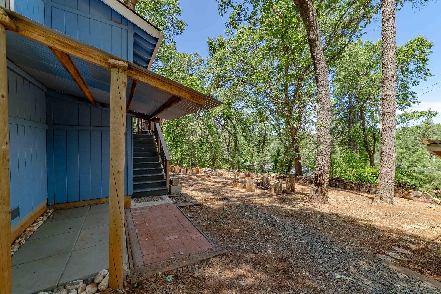 Detail Gallery Image 27 of 31 For 11594 Francis Dr, Grass Valley,  CA 95949 - 3 Beds | 2 Baths