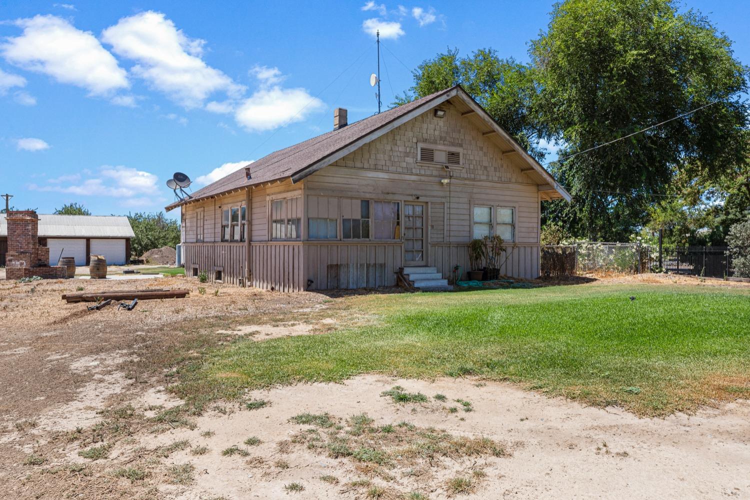 Detail Gallery Image 8 of 18 For 3724 Lockwood Rd, Ceres,  CA 95307 - 3 Beds | 1 Baths