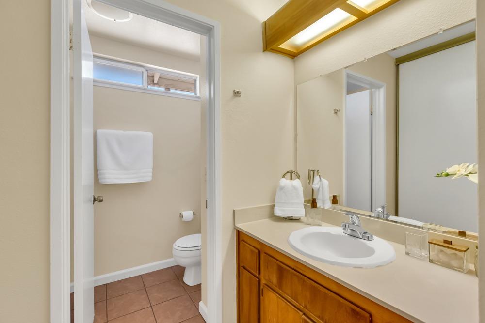 Detail Gallery Image 29 of 42 For 7893 Deer Lake Dr, Sacramento,  CA 95823 - 4 Beds | 2/1 Baths