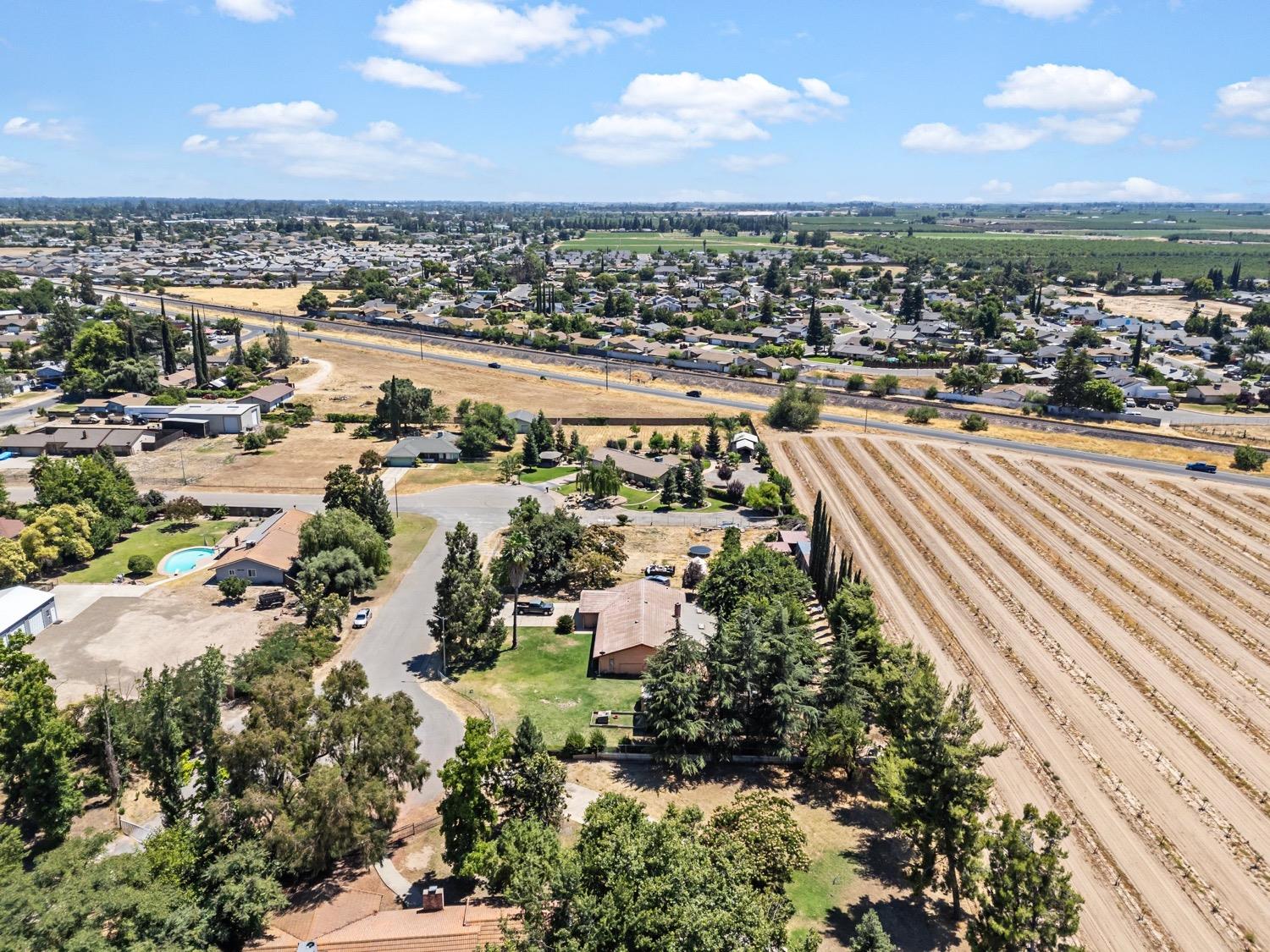 Detail Gallery Image 23 of 32 For 7625 Claudia Ct, Winton,  CA 95388 - 4 Beds | 2 Baths