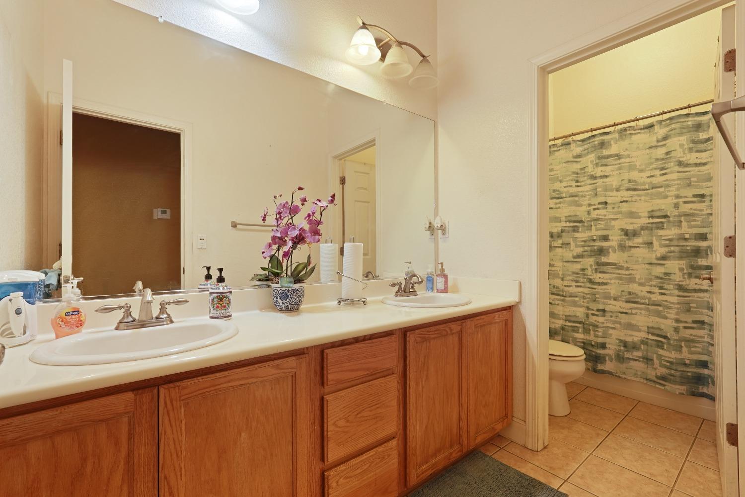 Detail Gallery Image 25 of 40 For 2722 Sand Castle Ct., Stockton,  CA 95209 - 4 Beds | 2 Baths