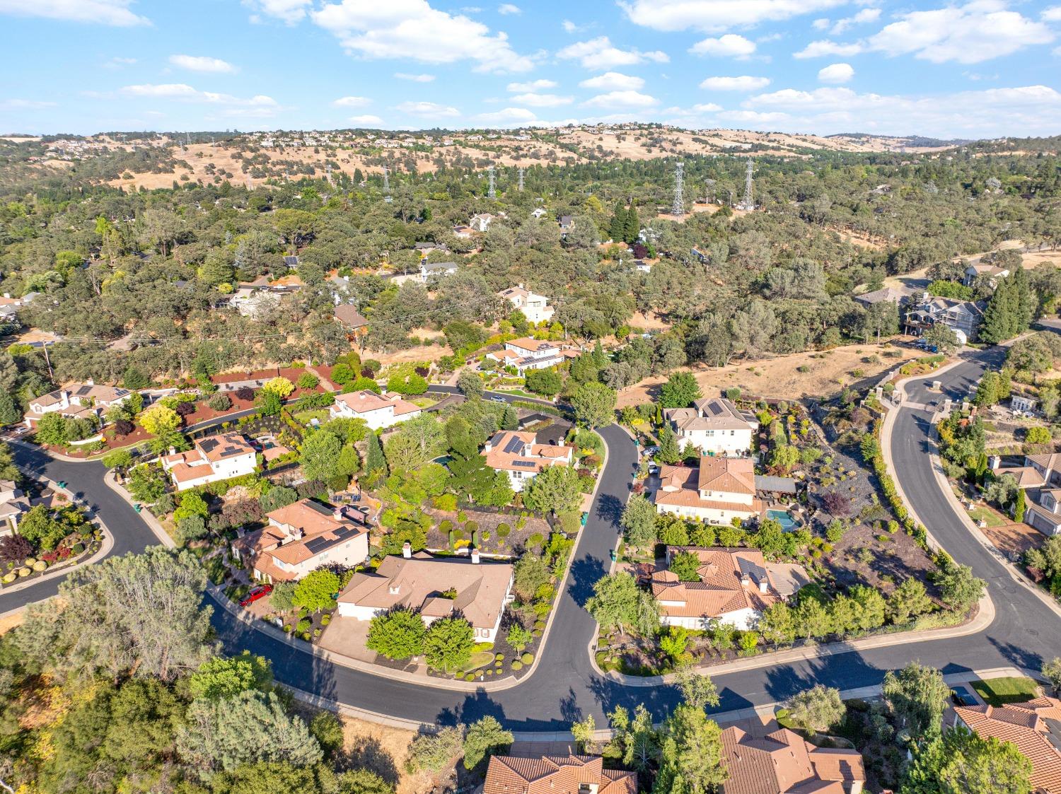 Detail Gallery Image 10 of 17 For 6041 Toscana Loop, El Dorado Hills,  CA 95762 - – Beds | – Baths