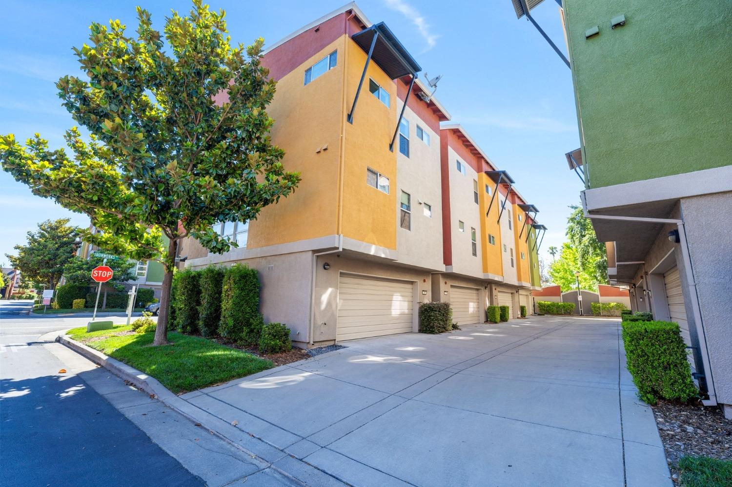Alloy Court, West Sacramento, CA, 95691-2802