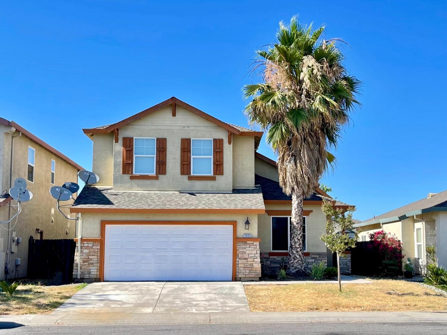 Detail Gallery Image 1 of 1 For 5933 Tangerine Ave, Sacramento,  CA 95823 - 4 Beds | 3 Baths