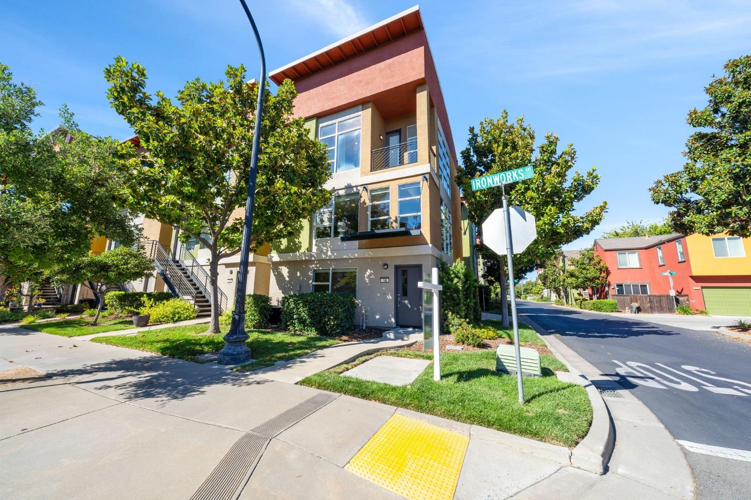 Alloy Court, West Sacramento, CA, 95691-2802