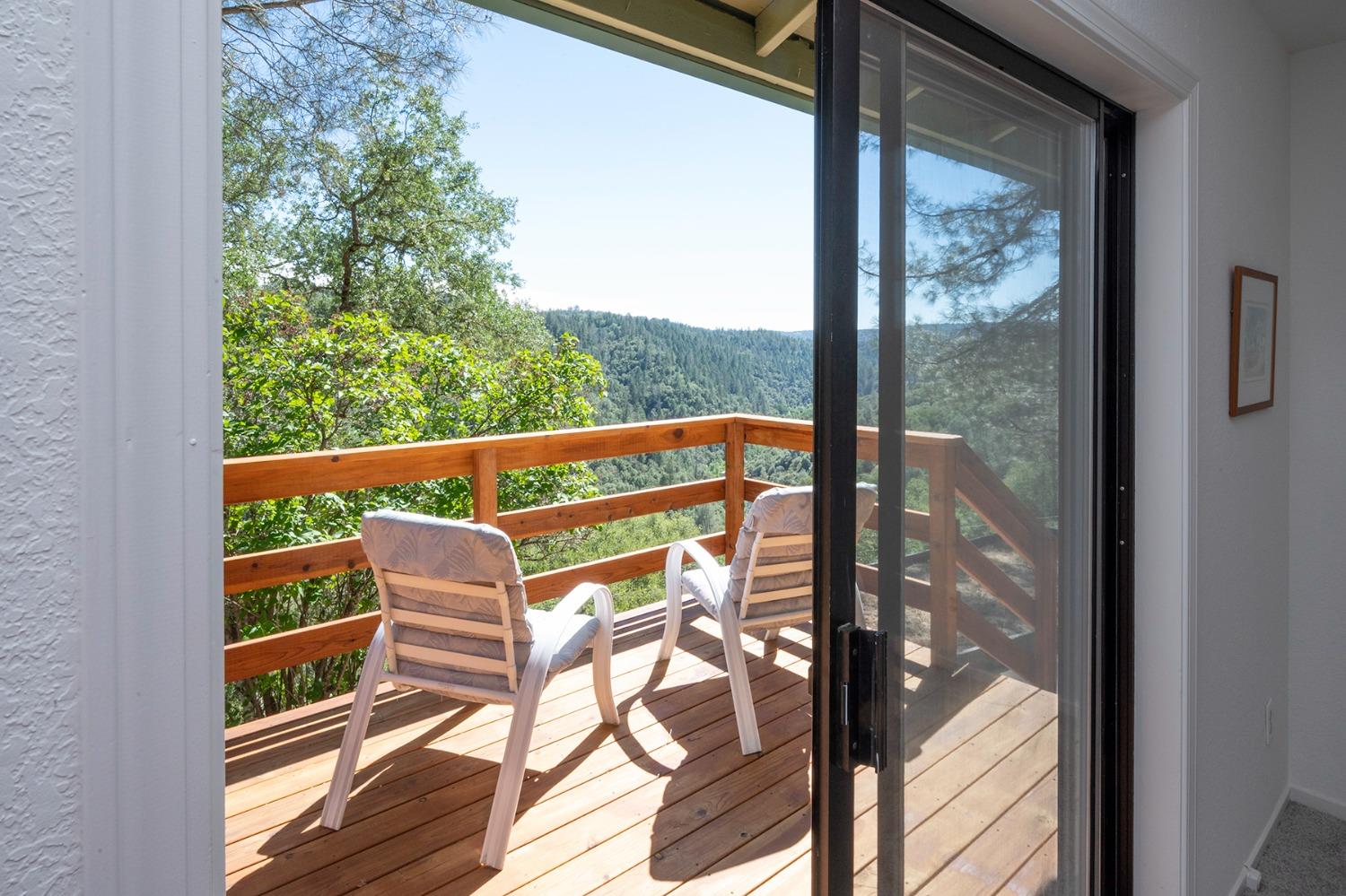 Detail Gallery Image 36 of 52 For 6060 Terra's Path, Placerville,  CA 95667 - 3 Beds | 2 Baths