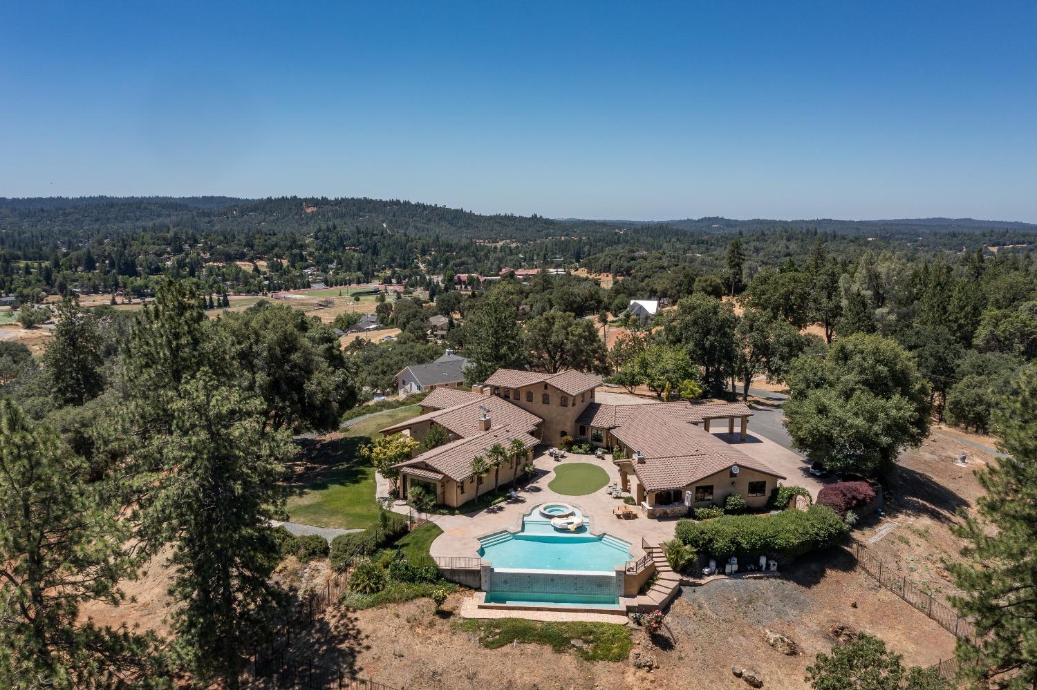 Detail Gallery Image 1 of 63 For 21859 Angeli Pl, Grass Valley,  CA 95949 - 4 Beds | 5 Baths