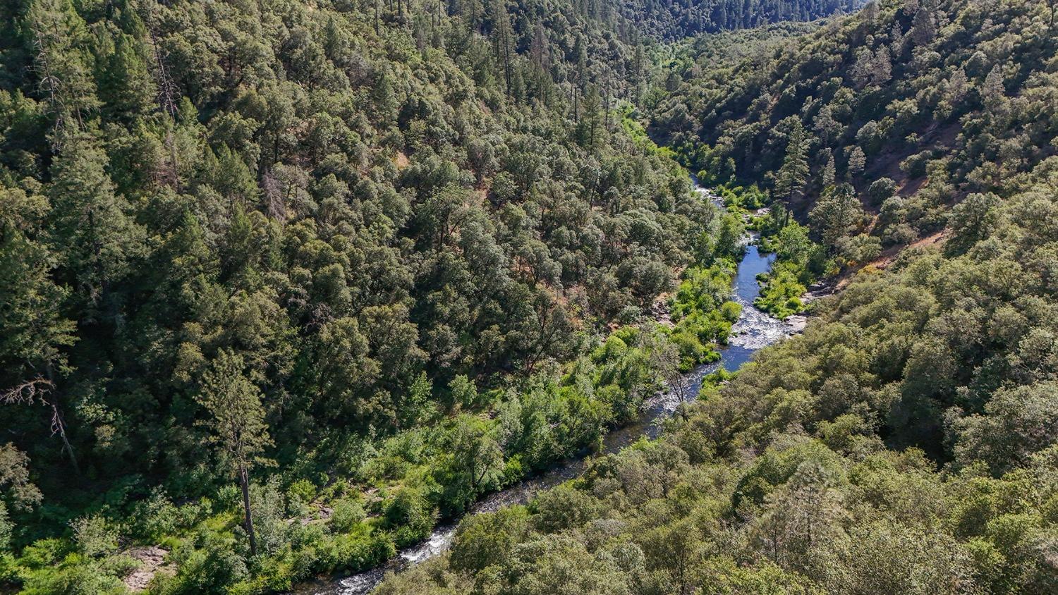 Detail Gallery Image 19 of 52 For 6060 Terra's Path, Placerville,  CA 95667 - 3 Beds | 2 Baths