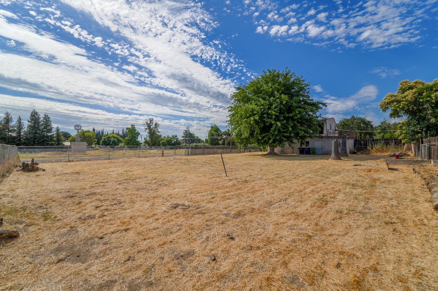 Detail Gallery Image 58 of 62 For 2410 River Rd, Modesto,  CA 95351 - 3 Beds | 2 Baths